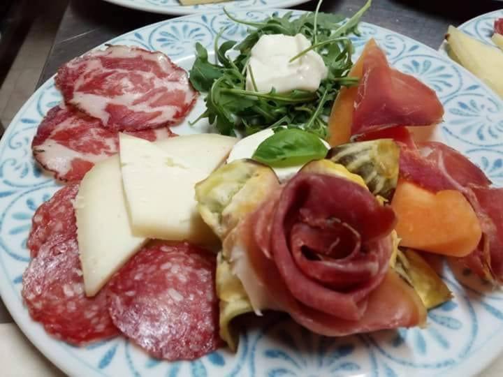 Agriturismo San Martino Foligno Eksteriør billede