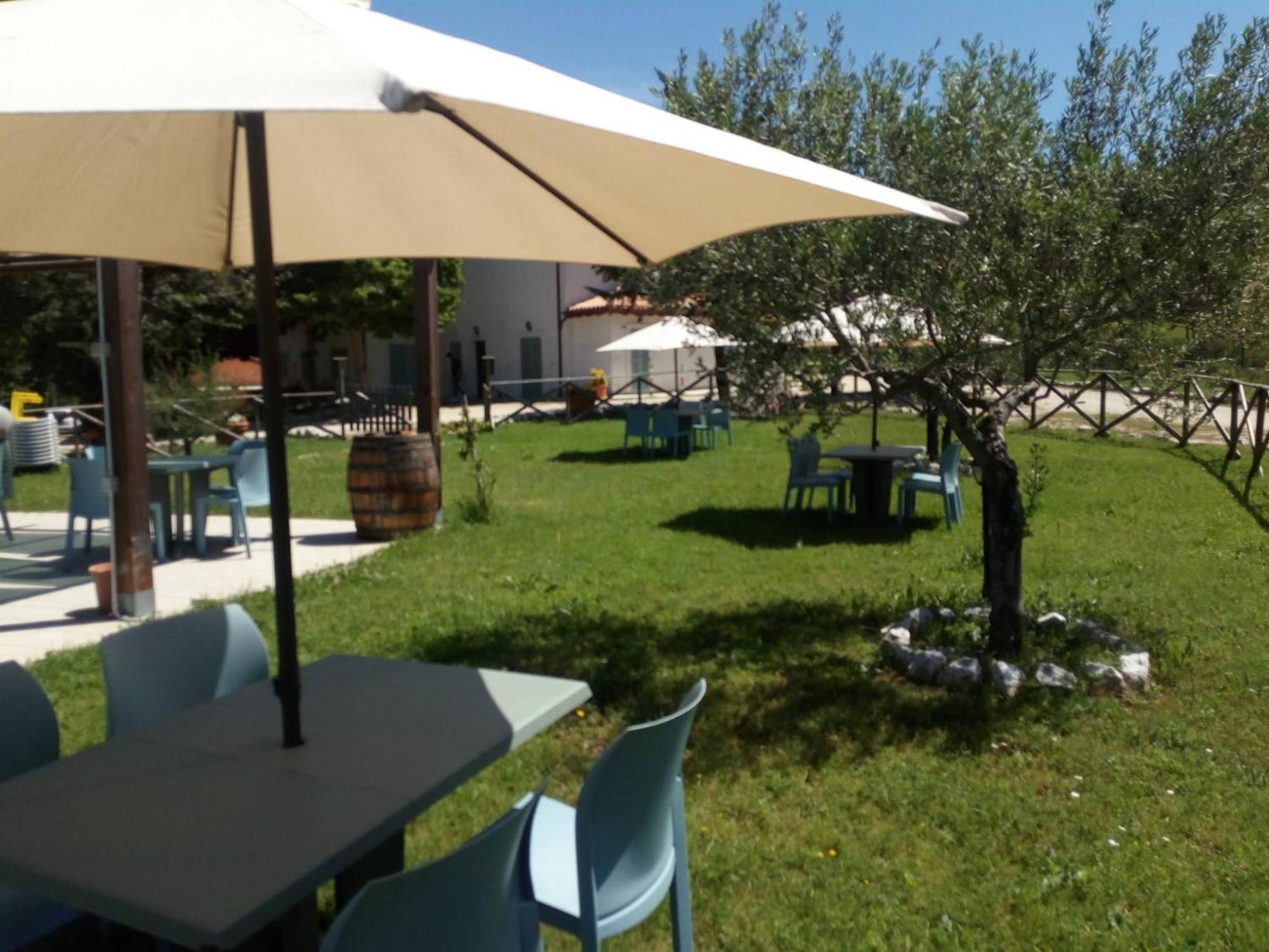 Agriturismo San Martino Foligno Eksteriør billede