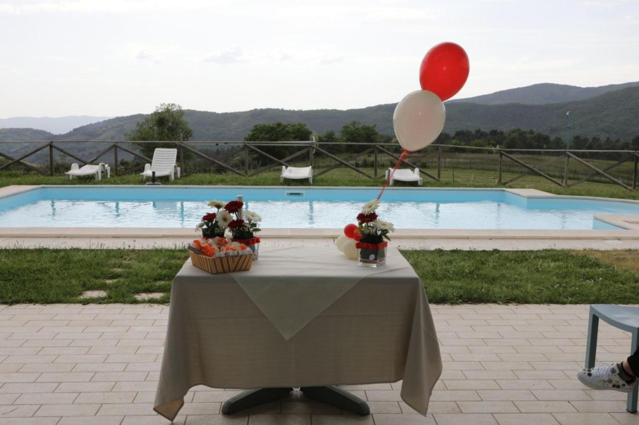 Agriturismo San Martino Foligno Eksteriør billede
