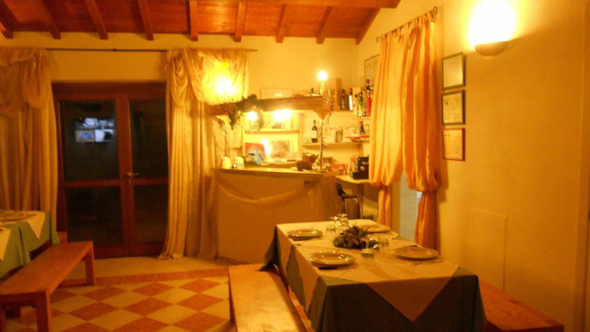 Agriturismo San Martino Foligno Eksteriør billede